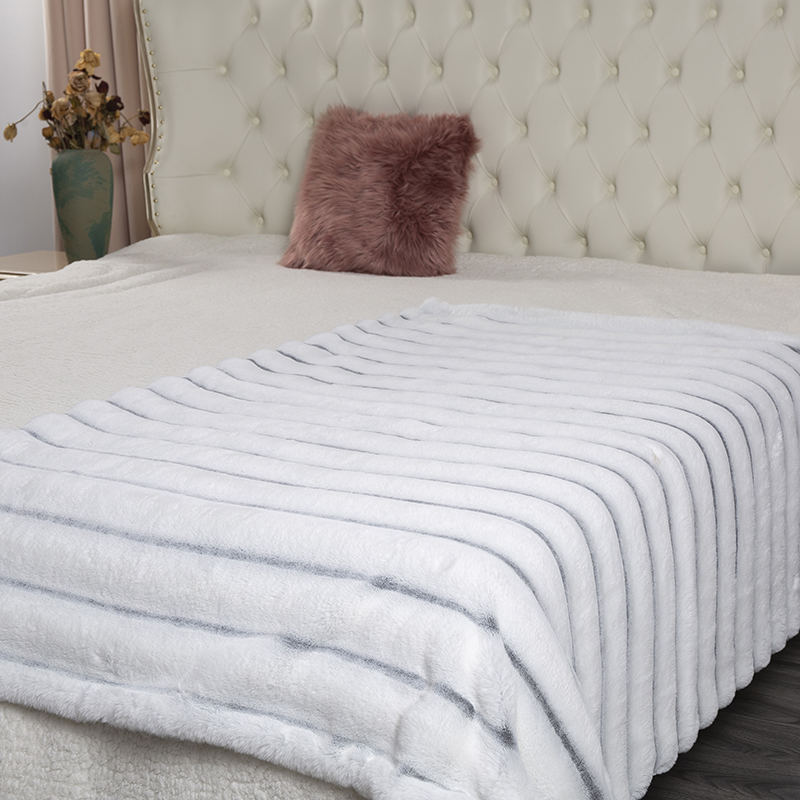 Couverture en poils de lapin jacquard gris blanc 50*60 pouces