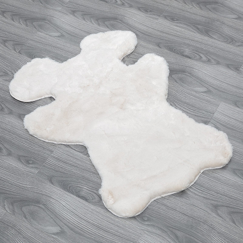 Tapis en poils de lapin blanc petit ours 60*90 cm